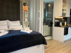 BEYOND Staying Studio Apartment 6 Passau Rainshower